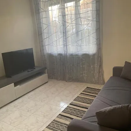 Daniela; E/o Lavoro Nichelino