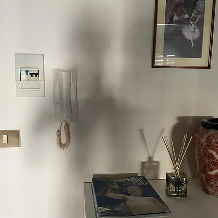 Апартаменты Daniela; E/o Lavoro *